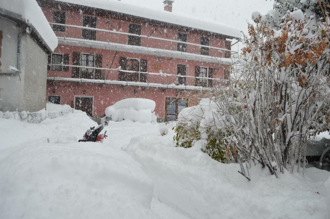 La Slitta Bed & Breakfast Roure Turin Dış mekan fotoğraf